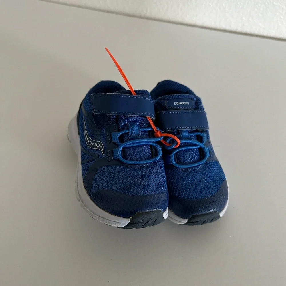 Saucony used good